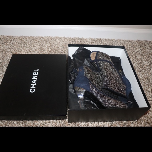 Chanel Blue Suede Peep-toe Glitter Bootie with Lucite Heel - Picture 3 of 7